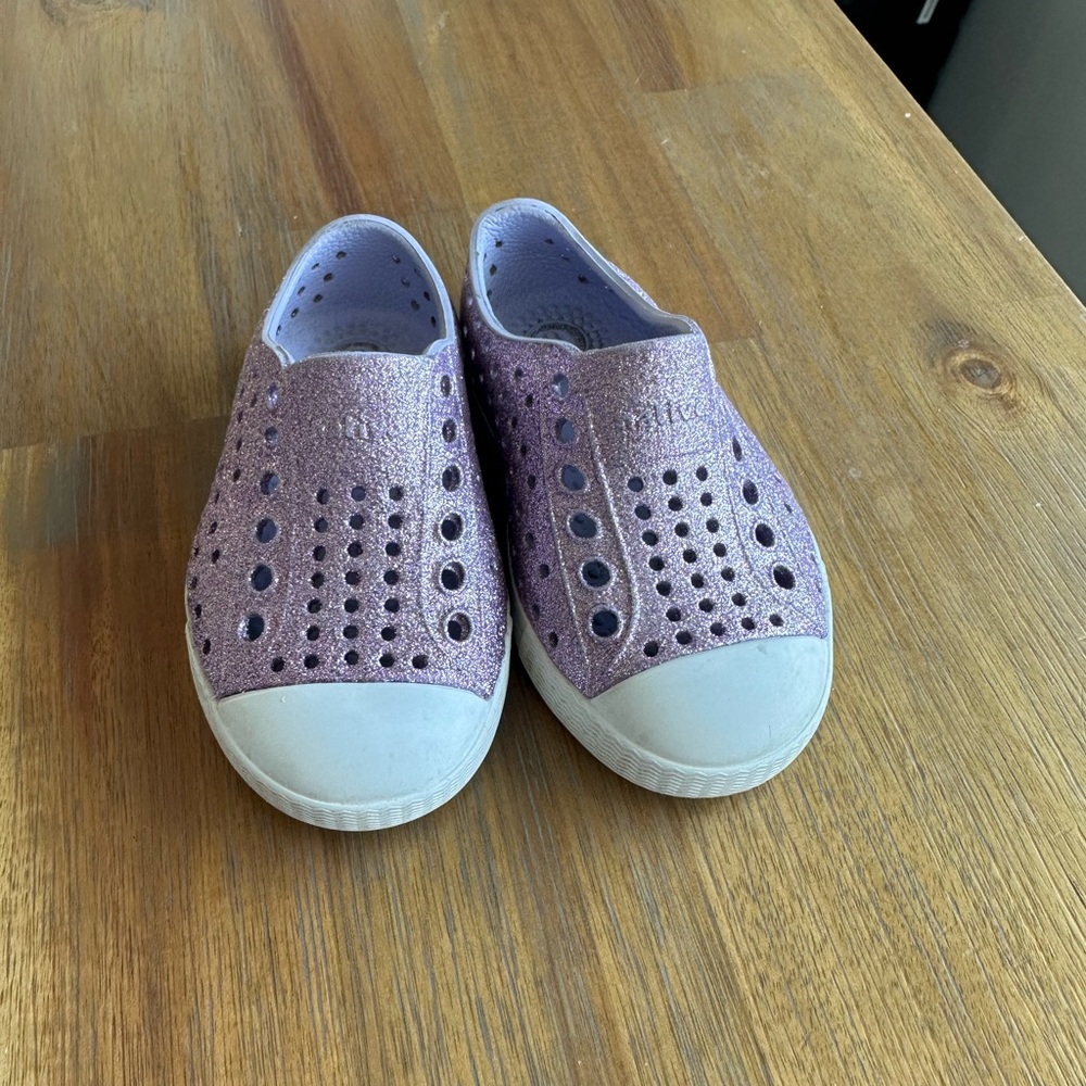 Toddler Native Shoes - Picture 3 of 9